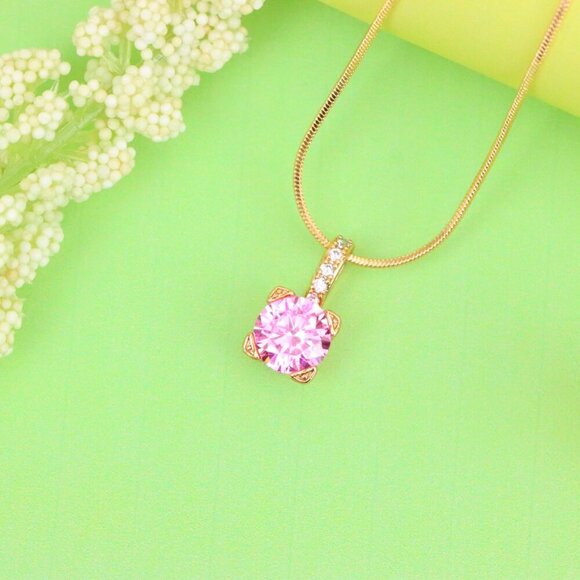 "Elegant Pink Round Pendant with Gold Plated Sparkling Bail Detail, XPPT1720 - Picture 3 of 13